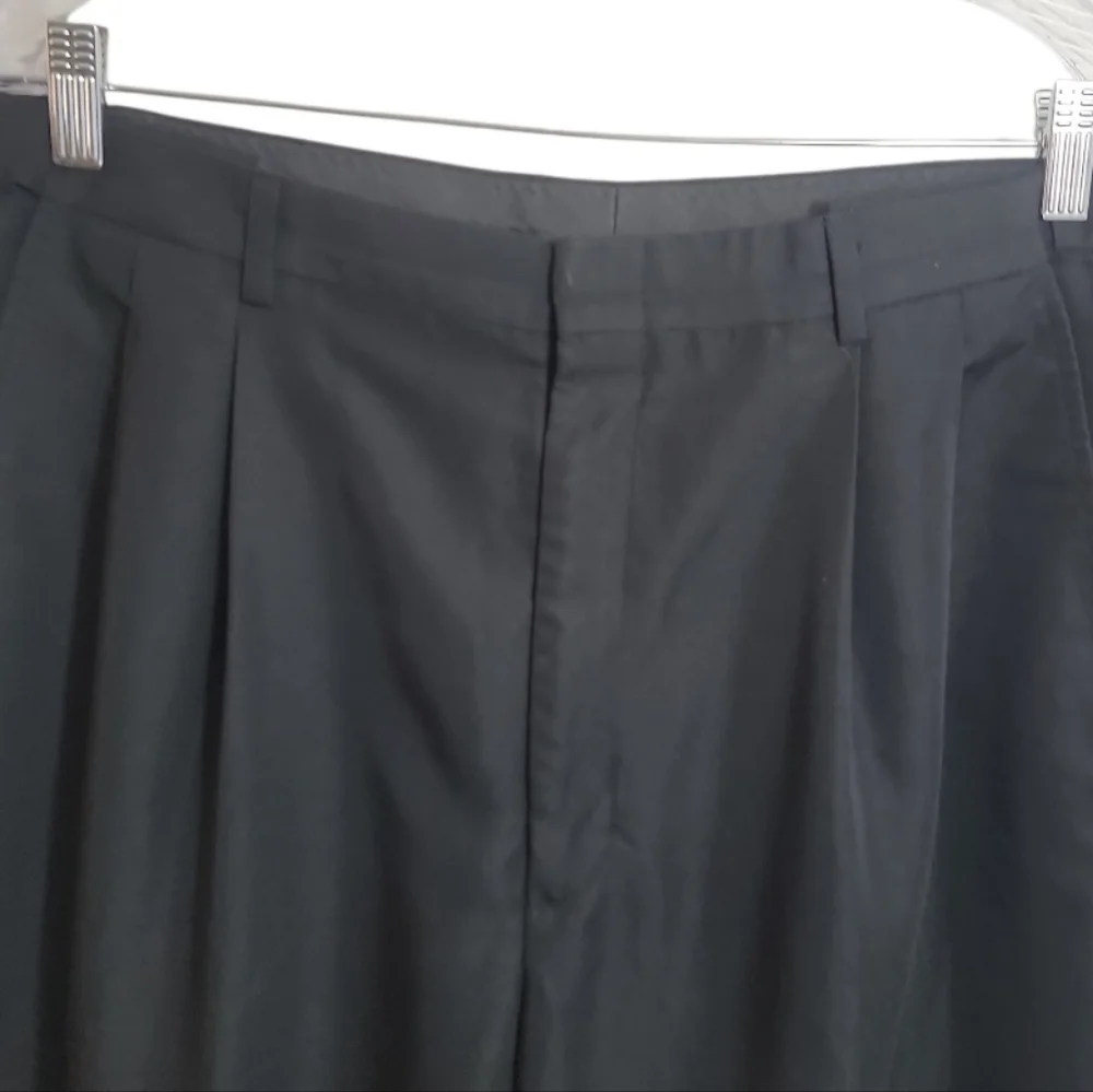 Haggar pleated front
